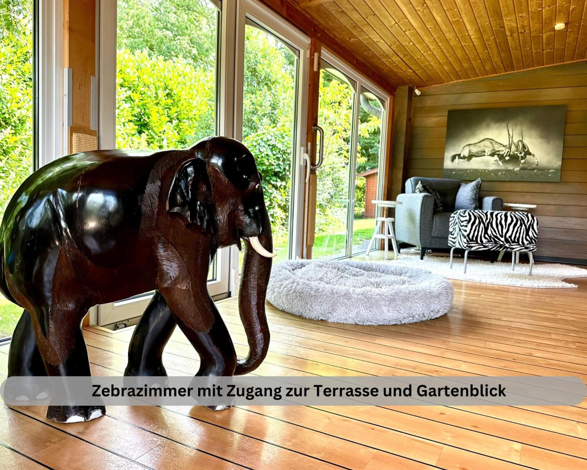 Lodge Of Africa - Einzigartige Themenzimmer, Eingezaeunten Garten, Sauna, Whirlpool & Kamin, Hunde Willkommen, Gasgrill, Voll Ausgestattete Kueche, Grosser Essbereich, Hamburg & Stade In Der Naehe Twielenfleth Екстериор снимка